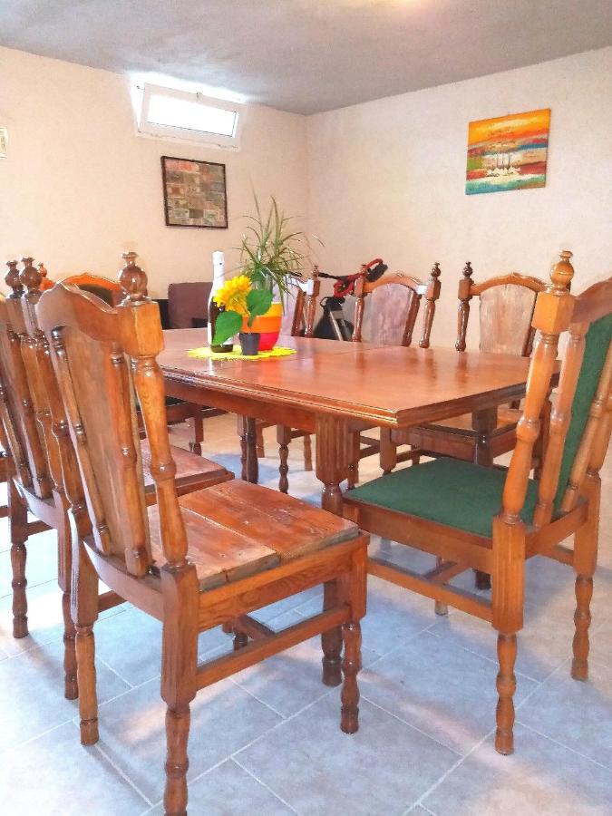 Villa Kuca Za Odmor Dean à Pavicini Extérieur photo